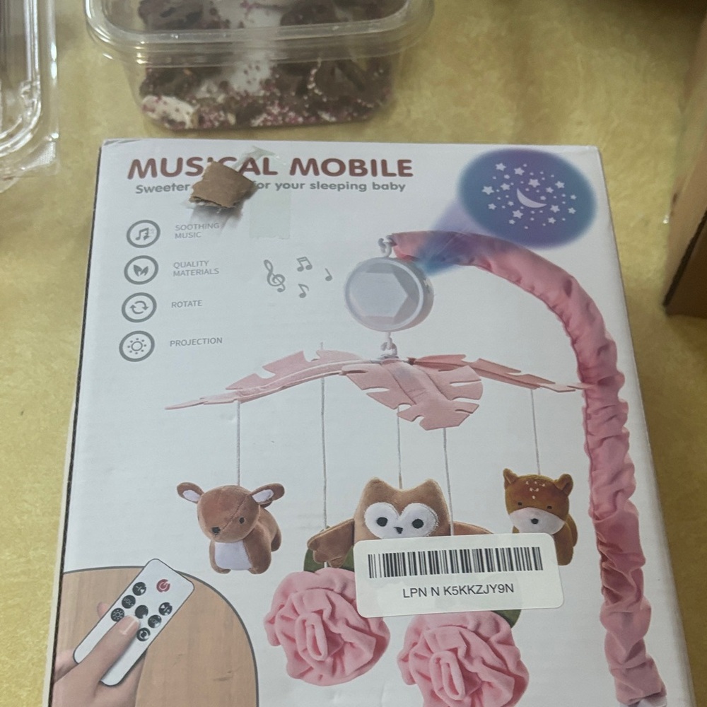 Mi Pink Baby Mobile with Plush Toys opened it bit